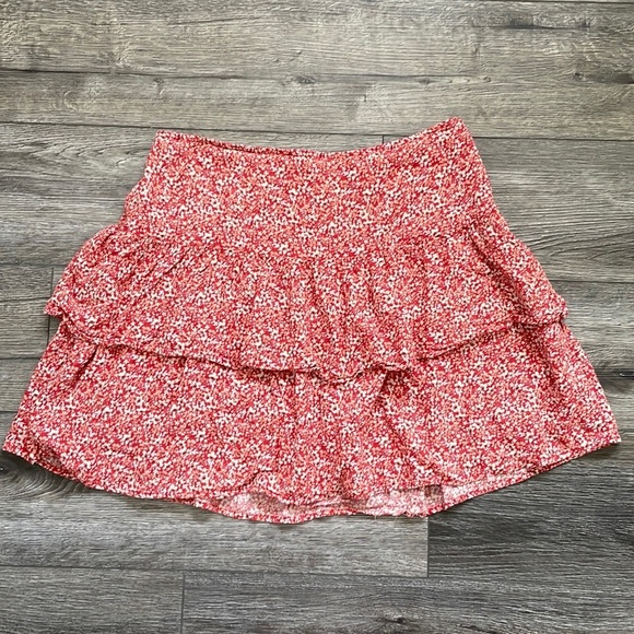 Abercrombie & Fitch | Linen Blend y2k Ditzy Micro Floral Red Tier Ruffle Skirt - Picture 1 of 9
